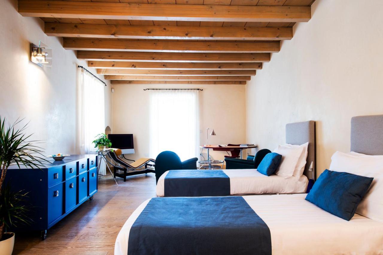 Villa Le Terrazze Torri Del Benaco Bagian luar foto